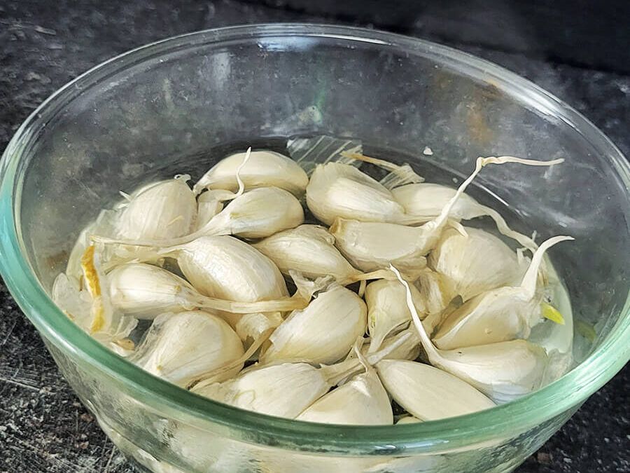 Die Maennerkueche Tipp Knoblauch leichter schaelen