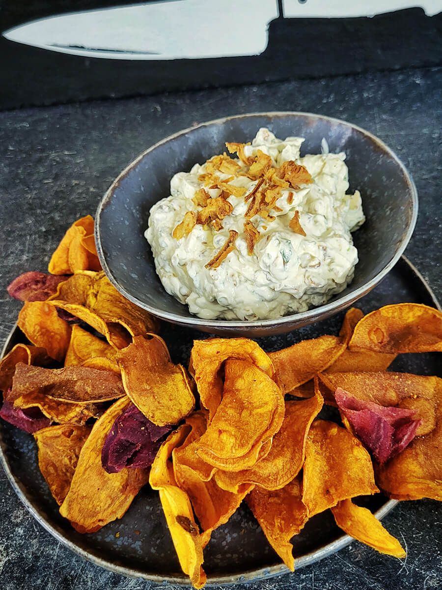 Zwiebel-Dip mit karamellisierten Zwiebeln | Die Männerküche